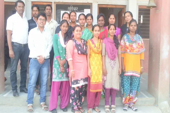 Teaching staff of Bharti Academy Jr. College